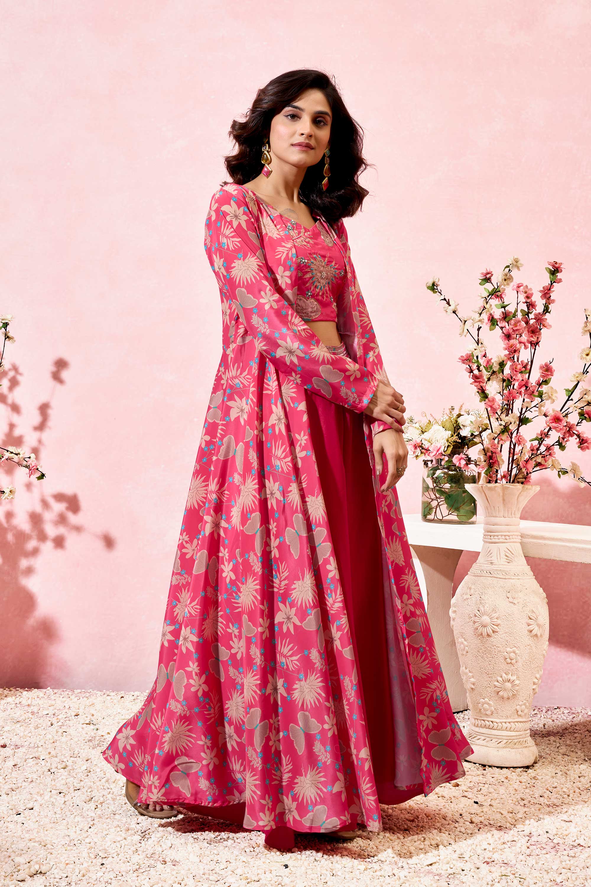 Vashti Elegant Crepe Shrug Set