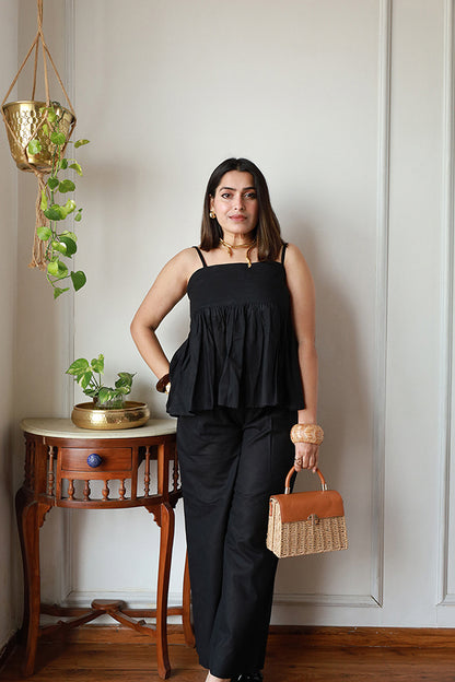 Vega Black Top