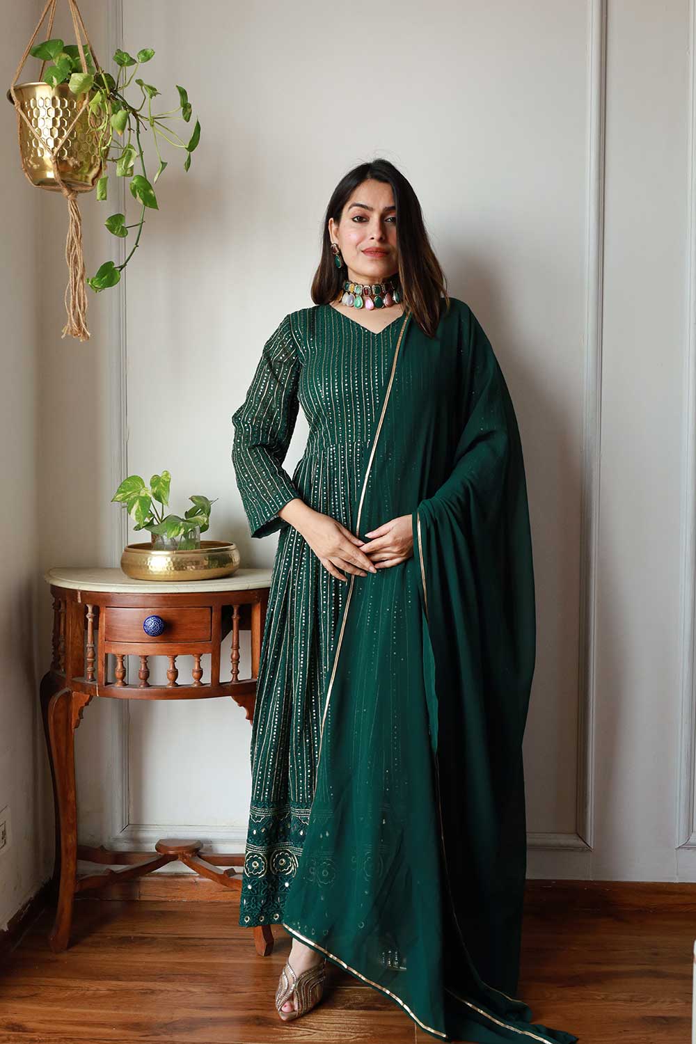 GREEN EMBROIDERY SUIT
