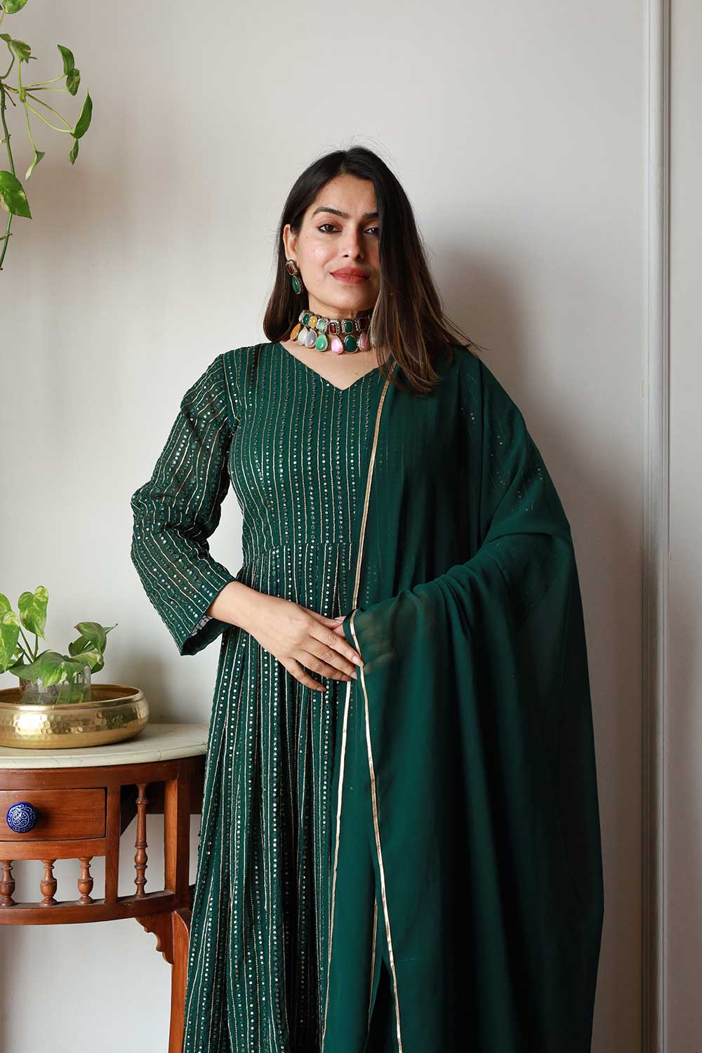 GREEN EMBROIDERY SUIT