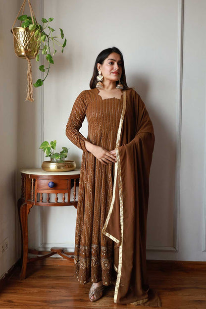 BROWN EMBROIDERY SUIT