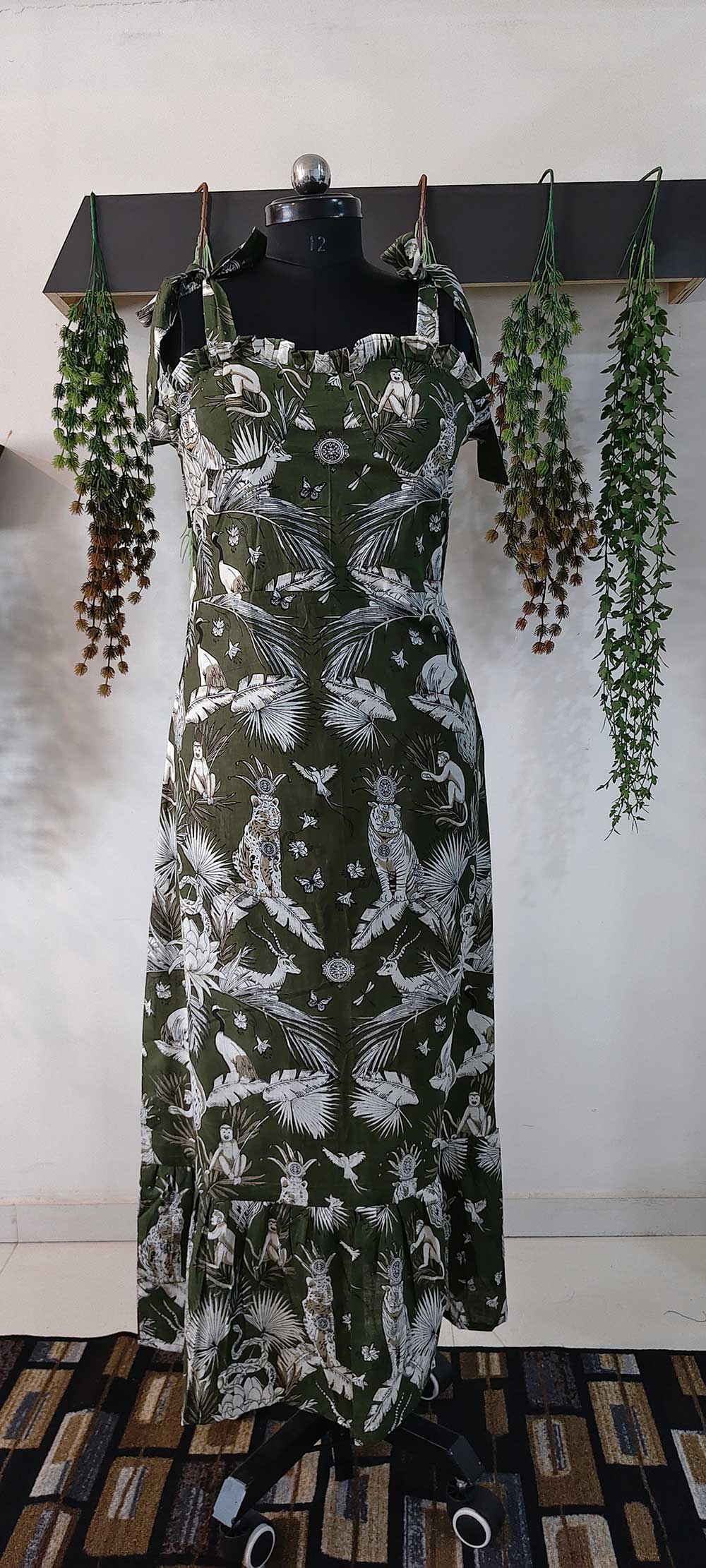 Eesha Dress