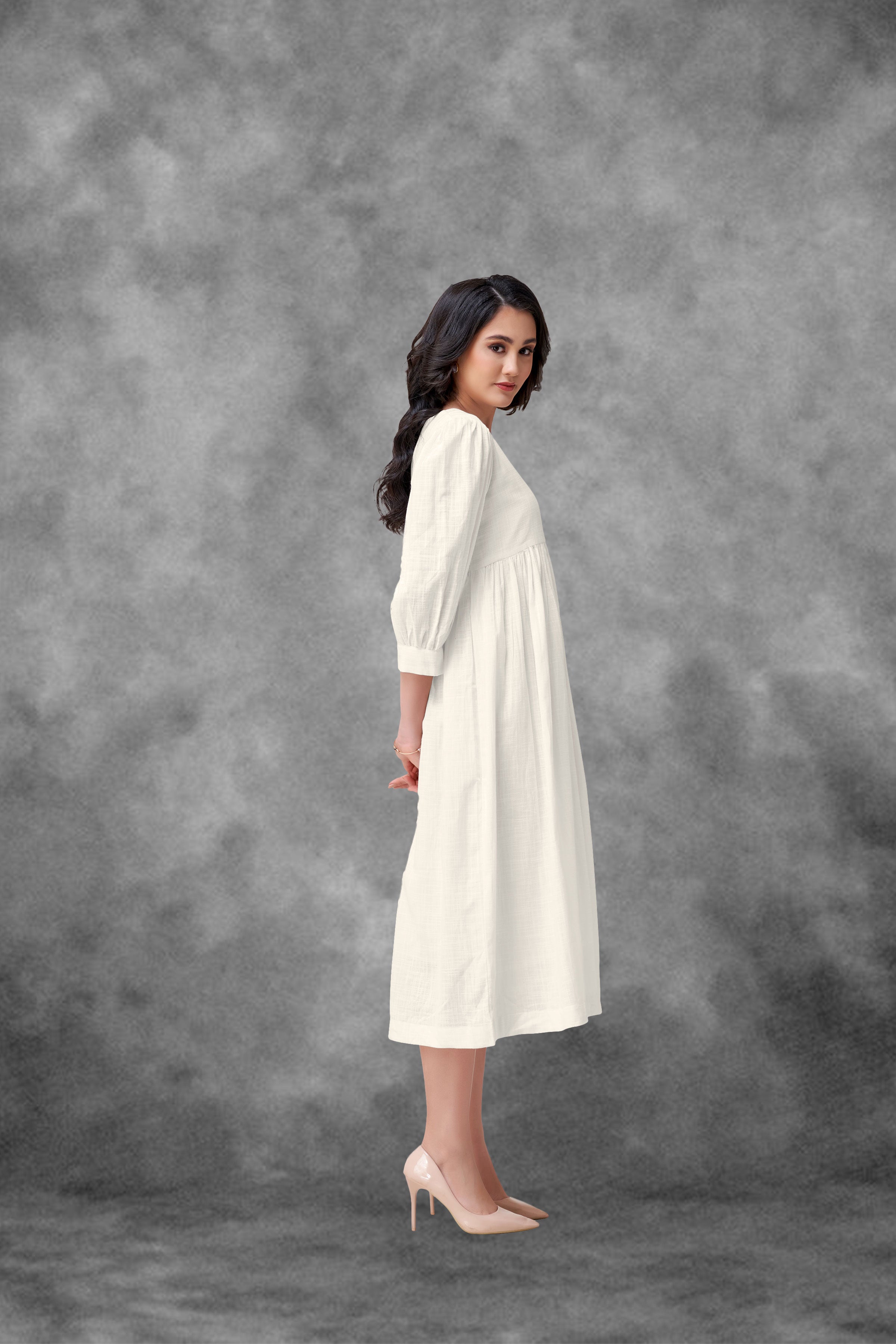 VIBHA WHITE COTTON DRESS