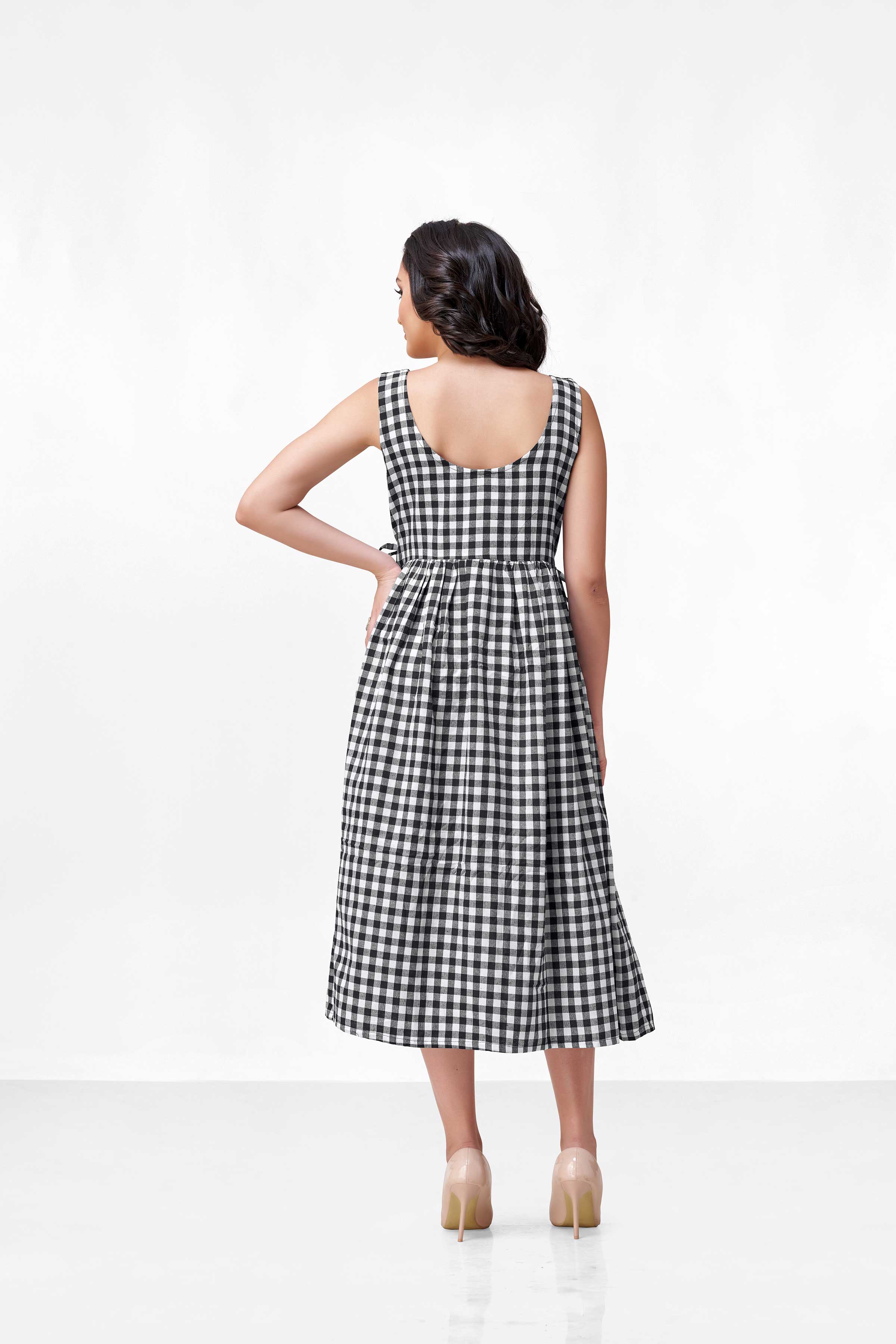 CLORA BLACK CHEX DRESS