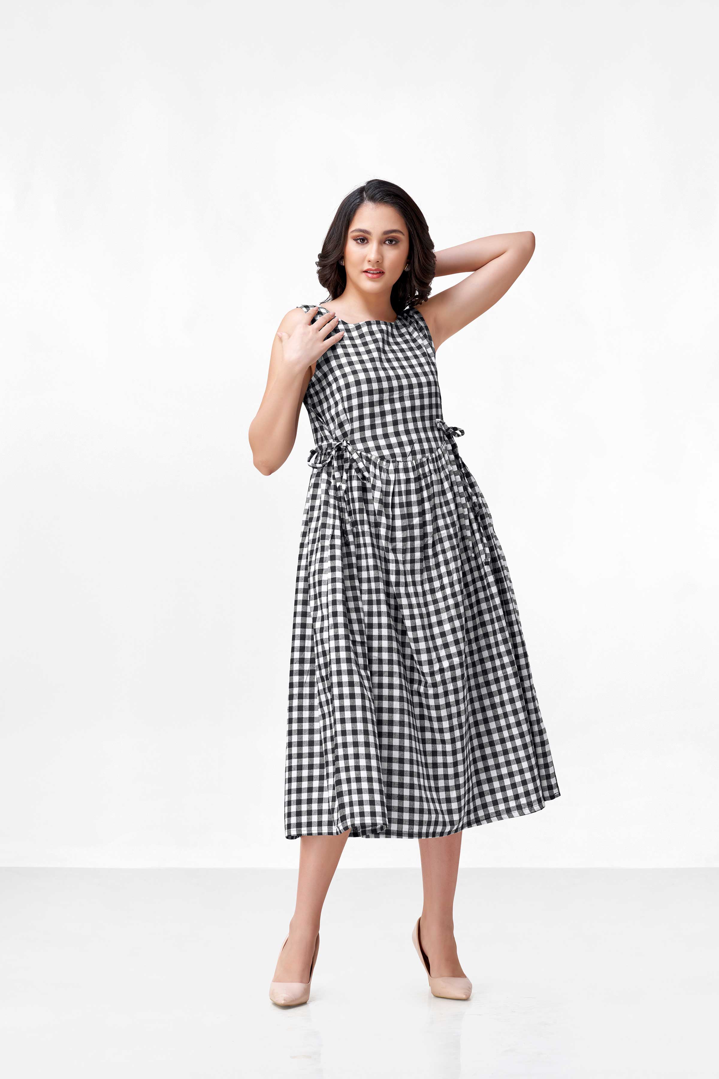 CLORA BLACK CHEX DRESS