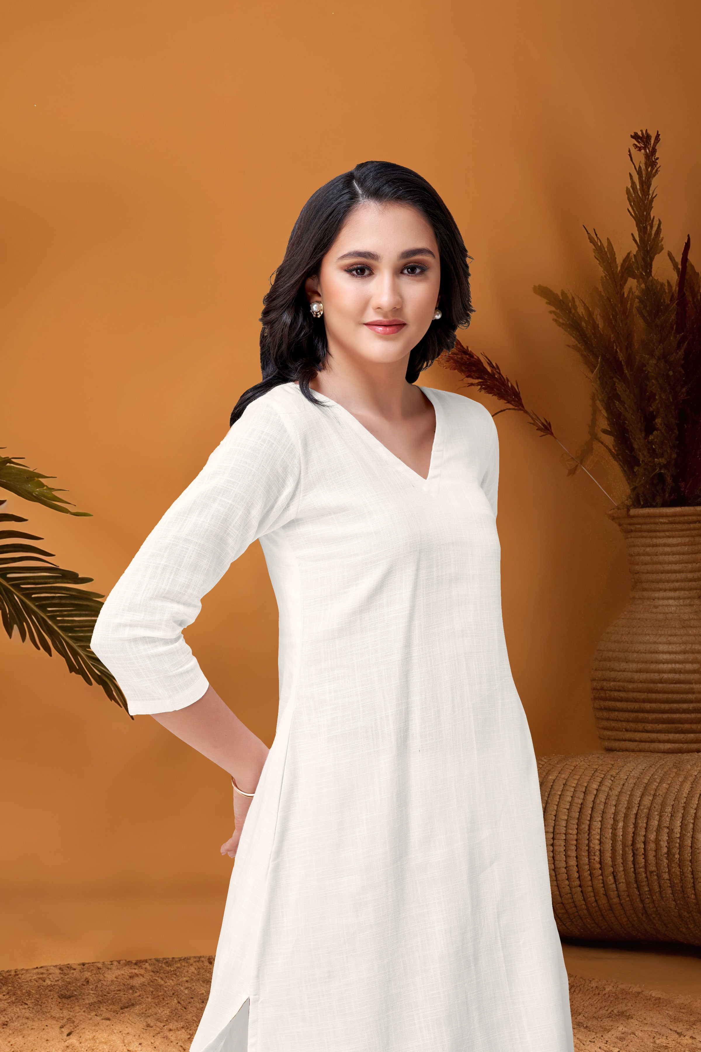 DIYA WHITE KURTA SET