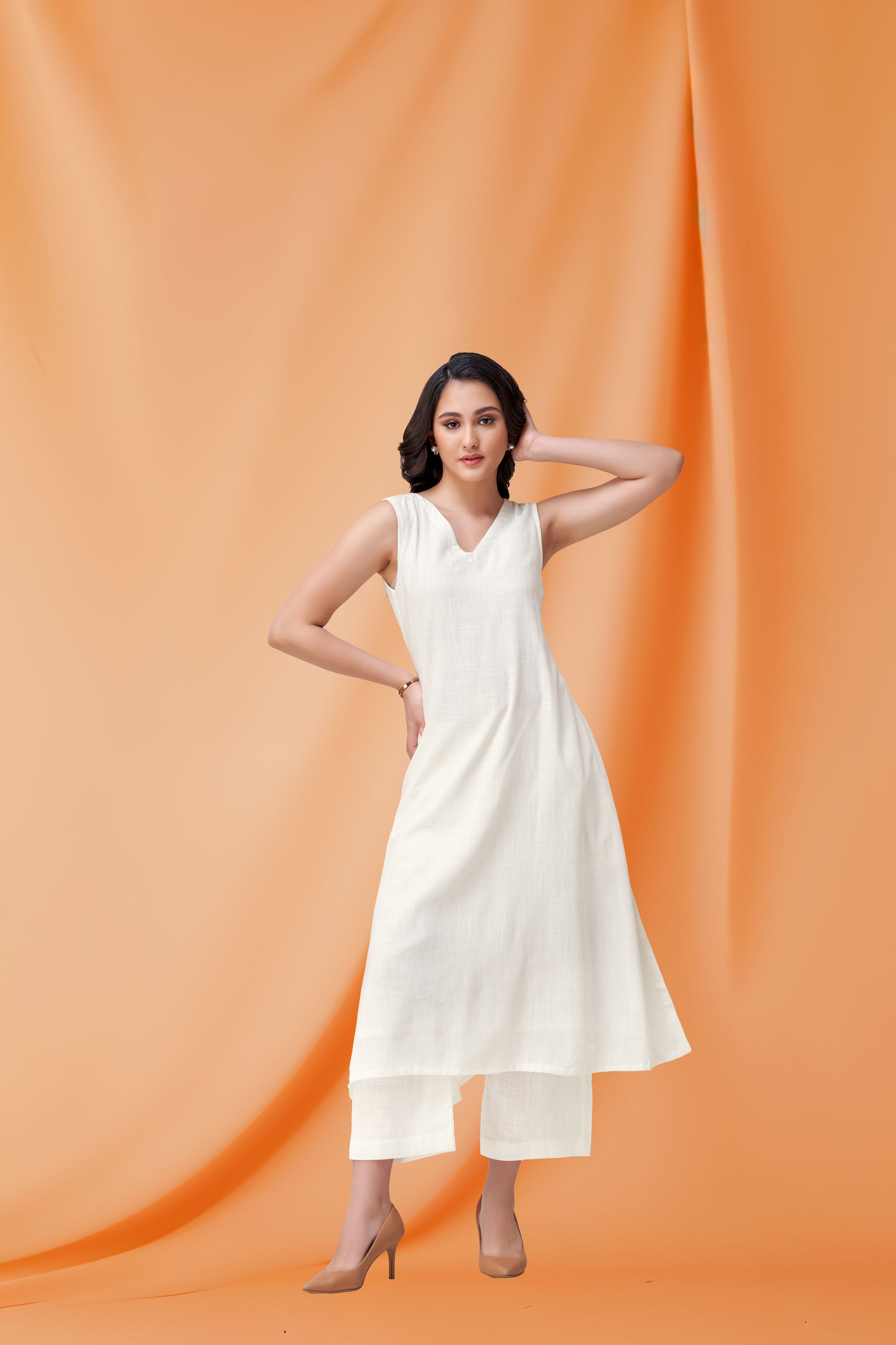 VEDA WHITE KURTA SET
