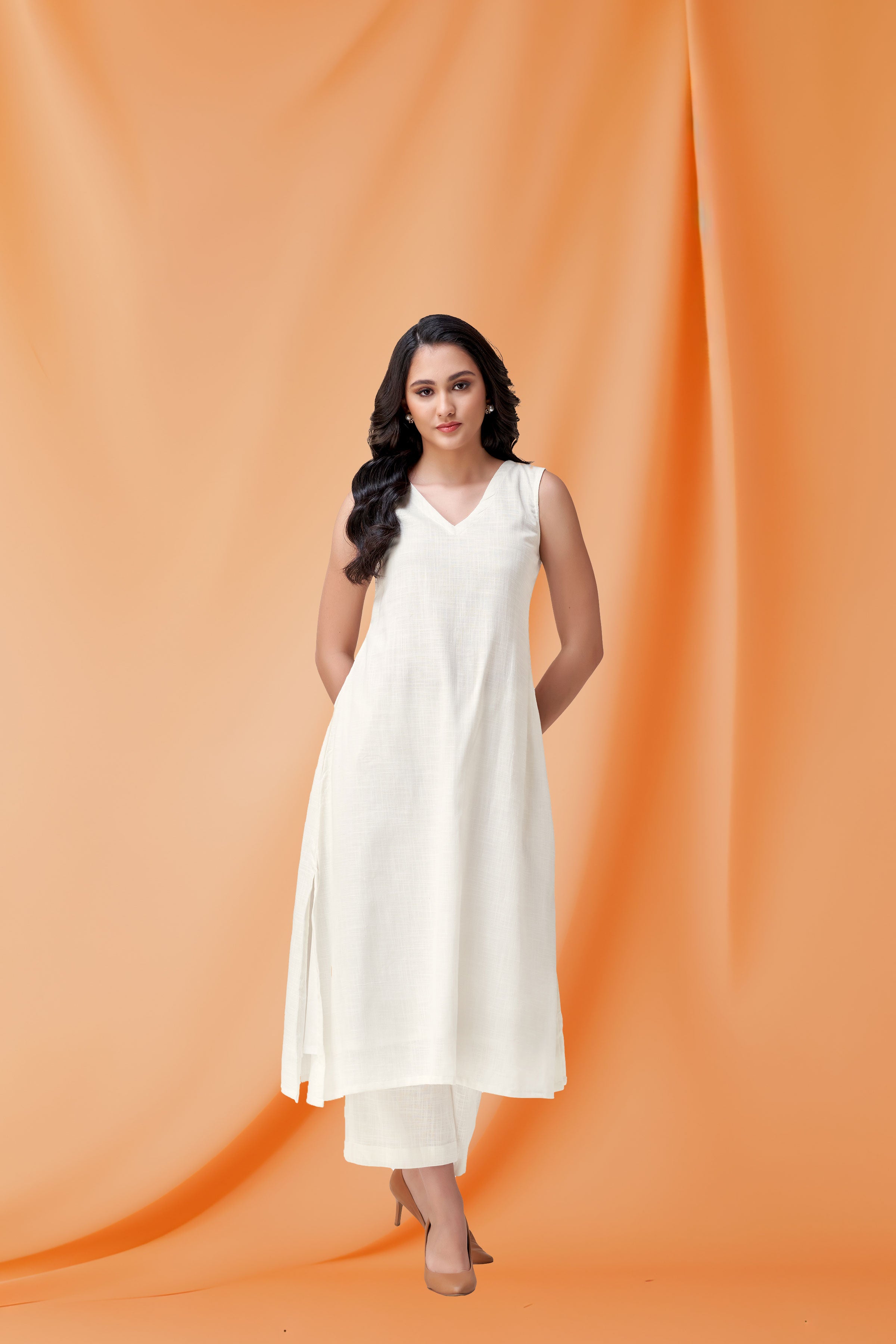 VEDA WHITE KURTA SET