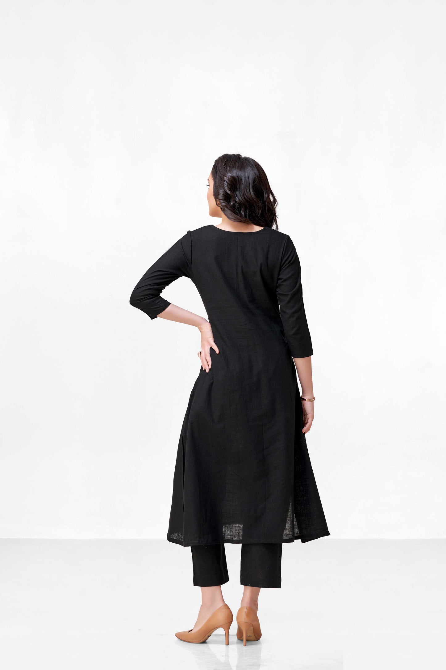 DIYA BLACK KURTA SET