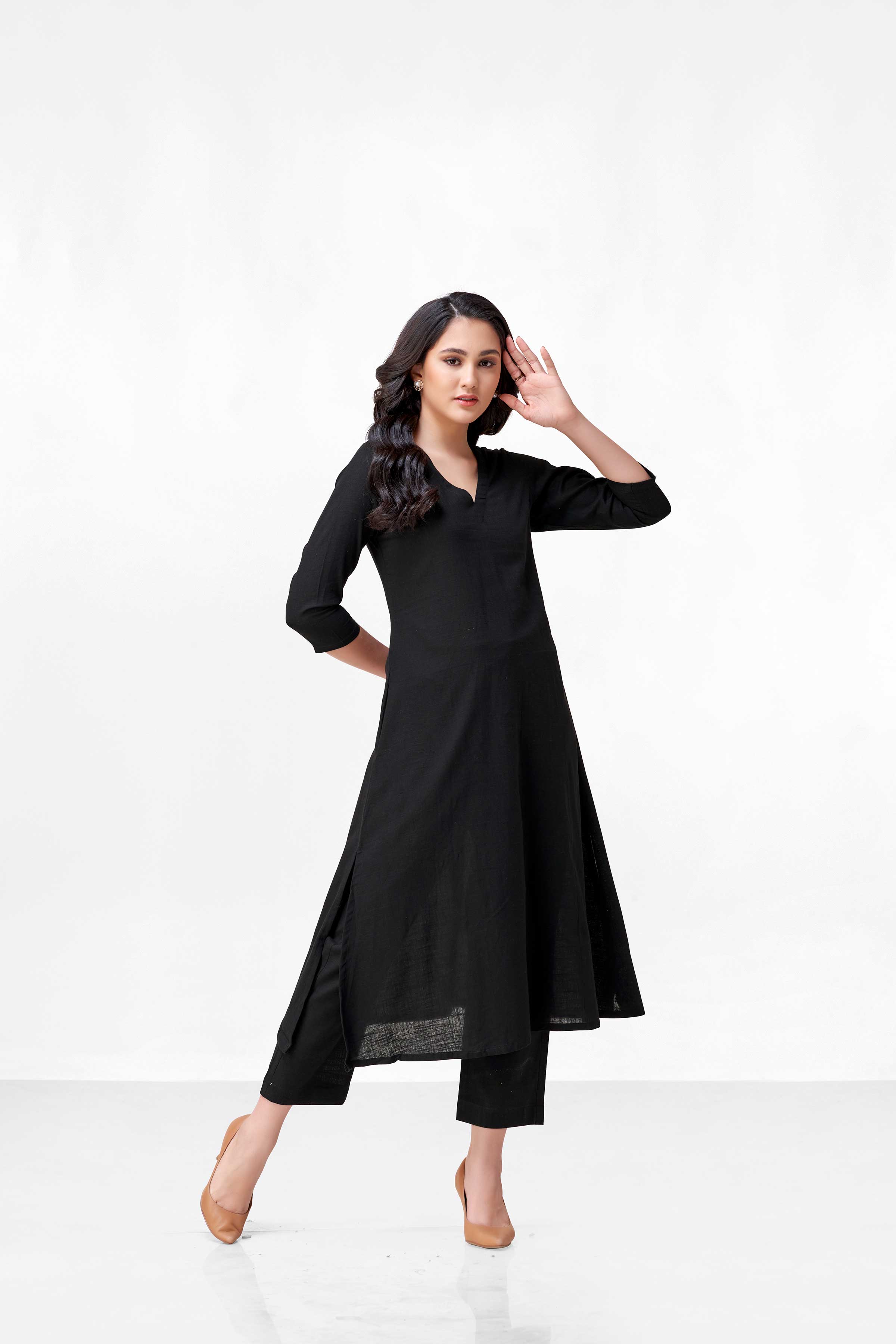 DIYA BLACK KURTA SET